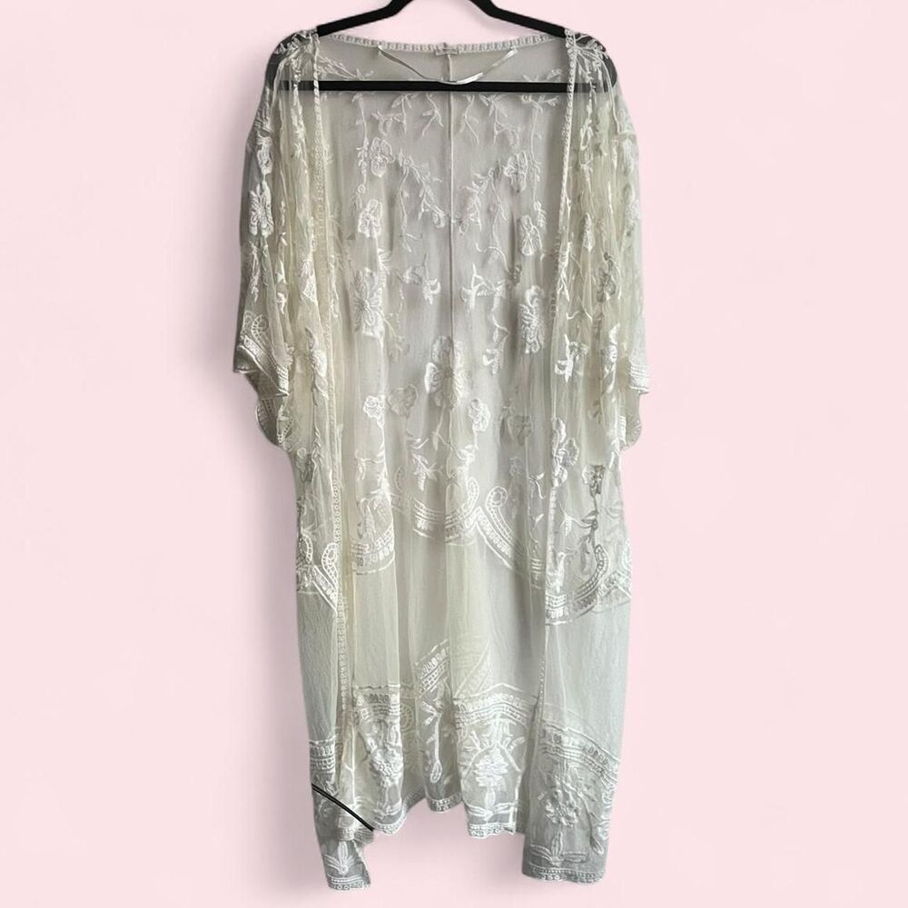Free-people Women's Cream and White Cover-ups